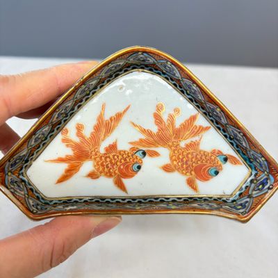 A Chinese famille rose 'Goldfish' nine-piece sweetmeat set in a gilt-lacquered box and cover — photo 24