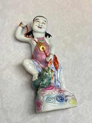 A Chinese famille rose group of Liu Hai and his three-legged toad, Wei Hongtai Zao 魏洪泰造 mark, Republic — photo 1