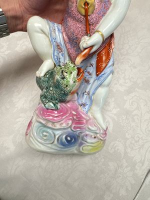 A Chinese famille rose group of Liu Hai and his three-legged toad, Wei Hongtai Zao 魏洪泰造 mark, Republic — photo 9