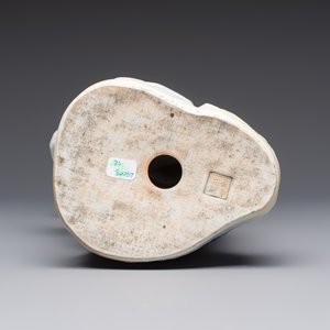 A Chinese famille rose group of Liu Hai and his three-legged toad, Wei Hongtai Zao 魏洪泰造 mark, Republic — photo 7