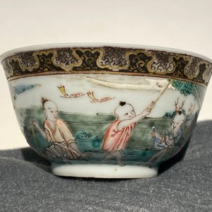 A Chinese famille rose 'harvesting' cup and saucer, Yongzheng — 照片 18