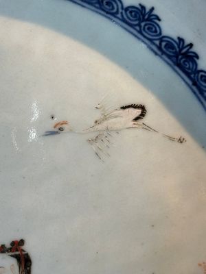 A Chinese famille rose 'He Xiangu' charger with a blue and white border, Qianlong — 照片 11