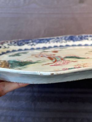 A Chinese famille rose 'He Xiangu' charger with a blue and white border, Qianlong — 照片 20