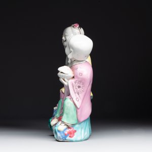 A Chinese famille rose 'Hehe Erxian' group on a wooden stand, Qianlong — photo 3
