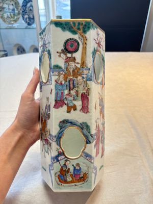 A Chinese famille rose hexagonal hat stand with narrative design, Tongzhi mark and of the period — photo 1