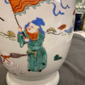 A Chinese famille rose 'horseriders' vase, Yongzheng — photo 10