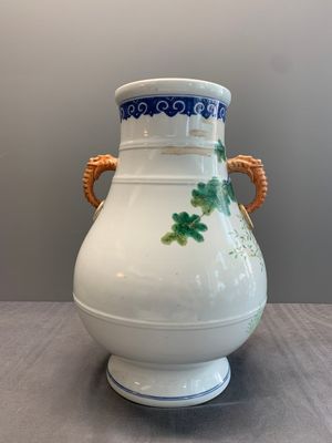 A Chinese famille rose 'hu' vase with figural design, Jiaqing mark, 19/20th C. — photo 3