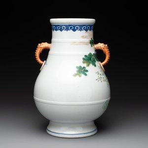A Chinese famille rose 'hu' vase with figural design, Jiaqing mark, 19/20th C. — photo 3