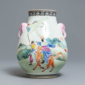 A Chinese famille rose hu vase with warriors on horseback, Qianlong mark, Republic, 20th C. — photo 4
