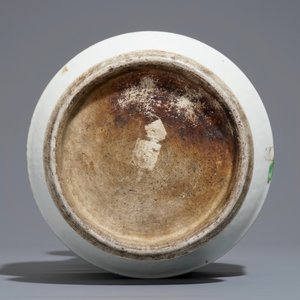 A Chinese famille rose 'Immortals' vase, Yongzheng — photo 6