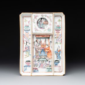 A Chinese famille rose ink set and a teapot, Tongzhi mark, 19th C. — photo 3