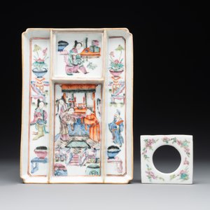 A Chinese famille rose ink set and a teapot, Tongzhi mark, 19th C. — photo 4