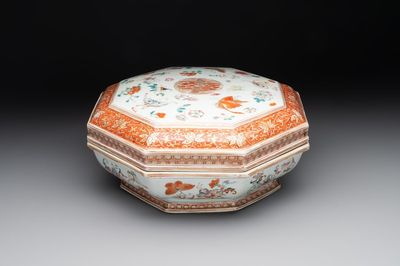 A Chinese famille rose, iron-red and gilt octagonal box and cover with butterflies, Yongzheng