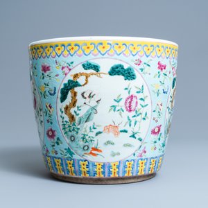 A Chinese famille rose jardinière, 19th C. — 照片 3