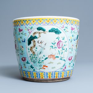 A Chinese famille rose jardinière, 19th C. — 照片 5