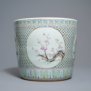 A Chinese famille rose jardinière, 19th C. — 照片 1