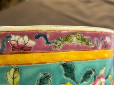A Chinese famille rose jardiniere for the Straits or Peranakan market, 19th C. — 照片 7