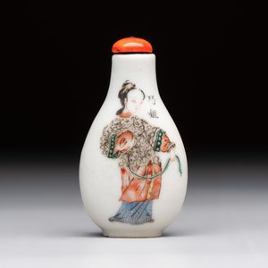 A Chinese famille rose 'Jin Ling Shi Er Chai 金陵十二釵' snuff bottle, 19th C. — foto 3