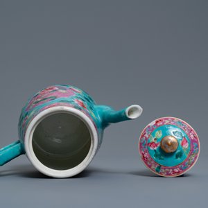 A Chinese famille rose jug and cover for the Straits or Peranakan market, 19th C. — 照片 6