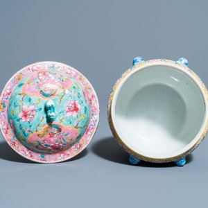 A Chinese famille rose 'kamcheng' bowl and cover for the Straits or Peranakan market, 19th C. — photo 6