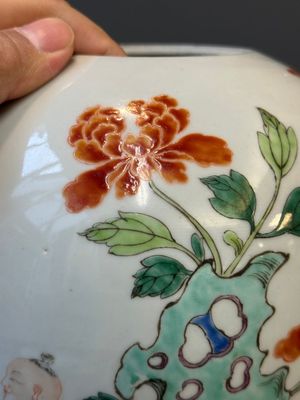 A Chinese famille rose 'ladies and boys' jar, Yongzheng/Qianlong — photo 16