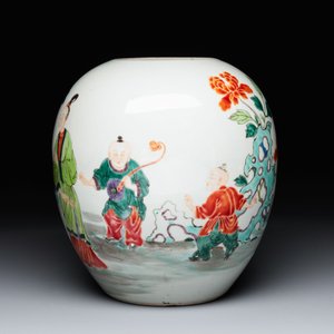 A Chinese famille rose 'ladies and boys' jar, Yongzheng/Qianlong — photo 4