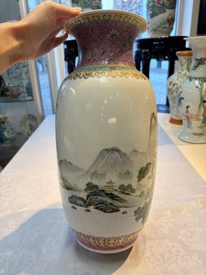 A Chinese famille rose 'Landscape' vase, Qianlong mark, 20th C. — photo 4