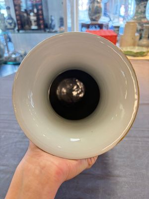 A Chinese famille rose lavender-blue-ground vase, Qianlong mark, Republic — photo 7