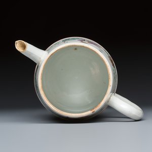A Chinese famille rose 'Li Bai 李白' and 'Lu Tong 盧仝' wine pot with a silver cover — photo 7