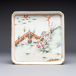 A Chinese famille rose 'Li Tieguai' square tray, 19th C. — foto 1