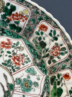 A Chinese famille rose 'Magu' plate, a famille verte plate and two Imari-style plates with floral design, Kangxi/Yongzheng — photo 20