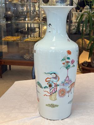 A Chinese famille rose 'Magu' vase, Qianlong mark, 19th C. — photo 4