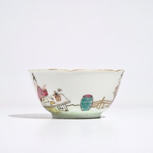 A Chinese famille rose mandarin cup and saucer, Qianlong — 照片 7