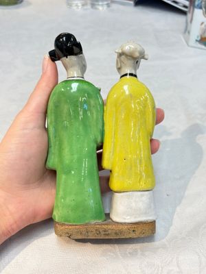 A Chinese famille rose 'Mandarin' group and a 'Qilin' water dropper, Qianlong — photo 9
