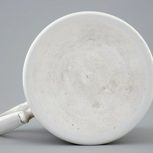 A Chinese famille rose mandarin mug, Qianlong, 18th C. — photo 7