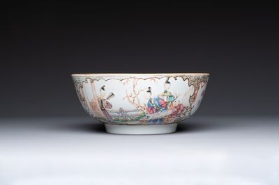 A Chinese famille rose 'mandarin subject' bowl, Qianlong