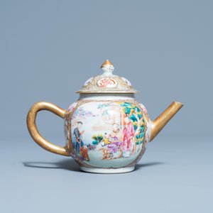 A Chinese famille rose 'Mandarin' teapot and cover, Qianlong — photo 4