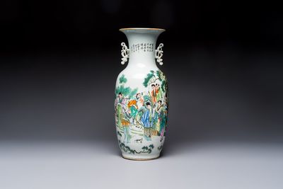 A Chinese famille rose 'Meng Mu San Qian 孟母三遷' and 'Antiquities' vase, signed Ye Yichun 葉宜春, dated 1923