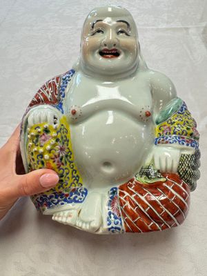 A Chinese famille rose Milefo Buddha, Tongzhi mark, Republic — 照片 1