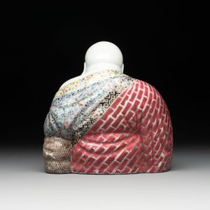 A Chinese famille rose Milefo Buddha, Xue Changsen 薛長森 mark, 20th C. — photo 3