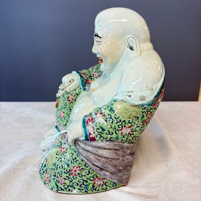 A Chinese famille rose Milefo Buddha — photo 3