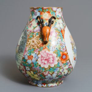 A Chinese famille rose 'millefleurs' hu vase, Qianlong mark, 20th C. — 照片 2