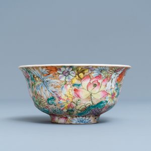 A Chinese famille rose 'millefleurs' plate and a bowl, Qianlong mark, Republic — photo 7