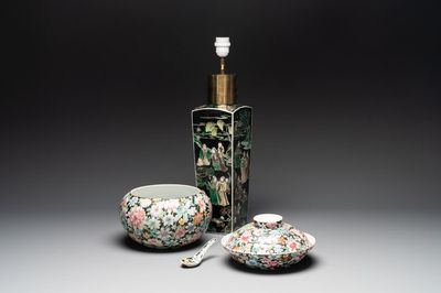 A Chinese famille rose 'millefleurs' water container, a covered bowl, a spoon and a famille noire vase mounted as lamp, Qianlong mark, 19/20th C.