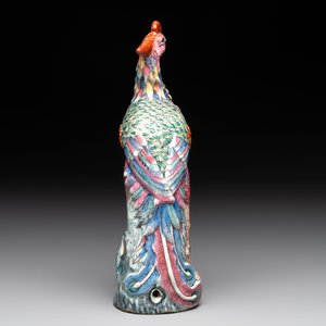* A Chinese famille rose model of a phoenix, 19th C. — photo 4