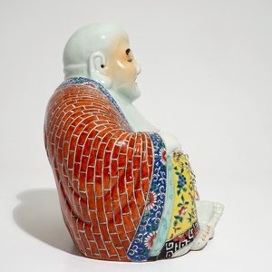 A Chinese famille rose model of Buddha, marked Wan Tong Shun Zao, Republic, 20th C. — 照片 4