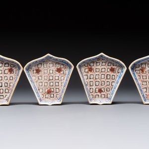 A Chinese famille rose nine-piece 'Plum Blossoms' sweetmeat set on a wooden tray, 19th C. — photo 2