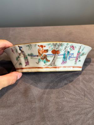 A Chinese famille rose nine-piece sweetmeat or rice table set, Tongzhi mark, 19th C. — photo 29