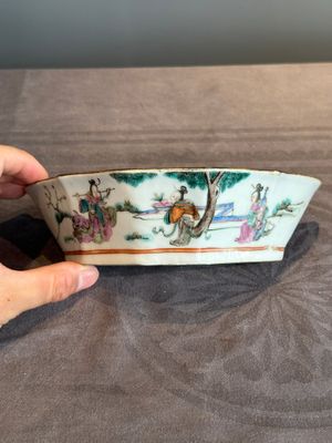 A Chinese famille rose nine-piece sweetmeat or rice table set, Tongzhi mark, 19th C. — photo 41