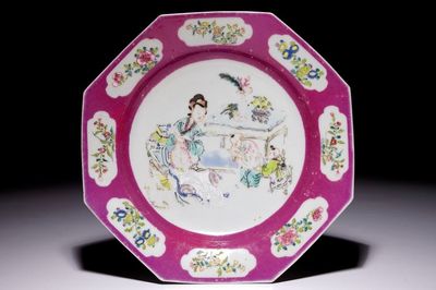 A Chinese famille rose octagonal ruby border plate with figures, Yongzheng